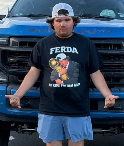 Pete The Frat wearing their Mosaic tee